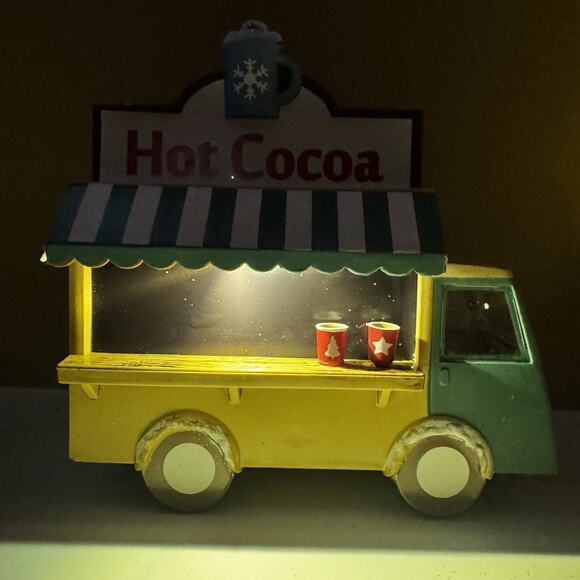 Target Bullseyes Playground LED Light Up Village Cabin Houses Christmas 2025 NWT - Picture 5 of 16